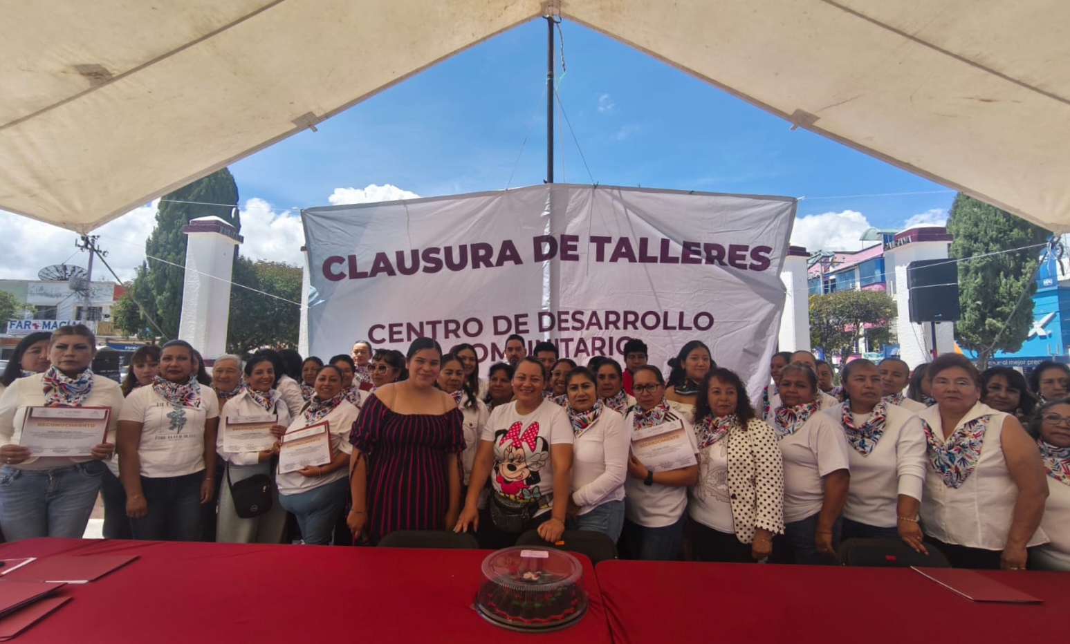 PRESIDENCIA CUAUTEPEC SUMA 246 BENEFICIADOS MÁS CON CURSOS DE DESARROLLO COMUNITARIO